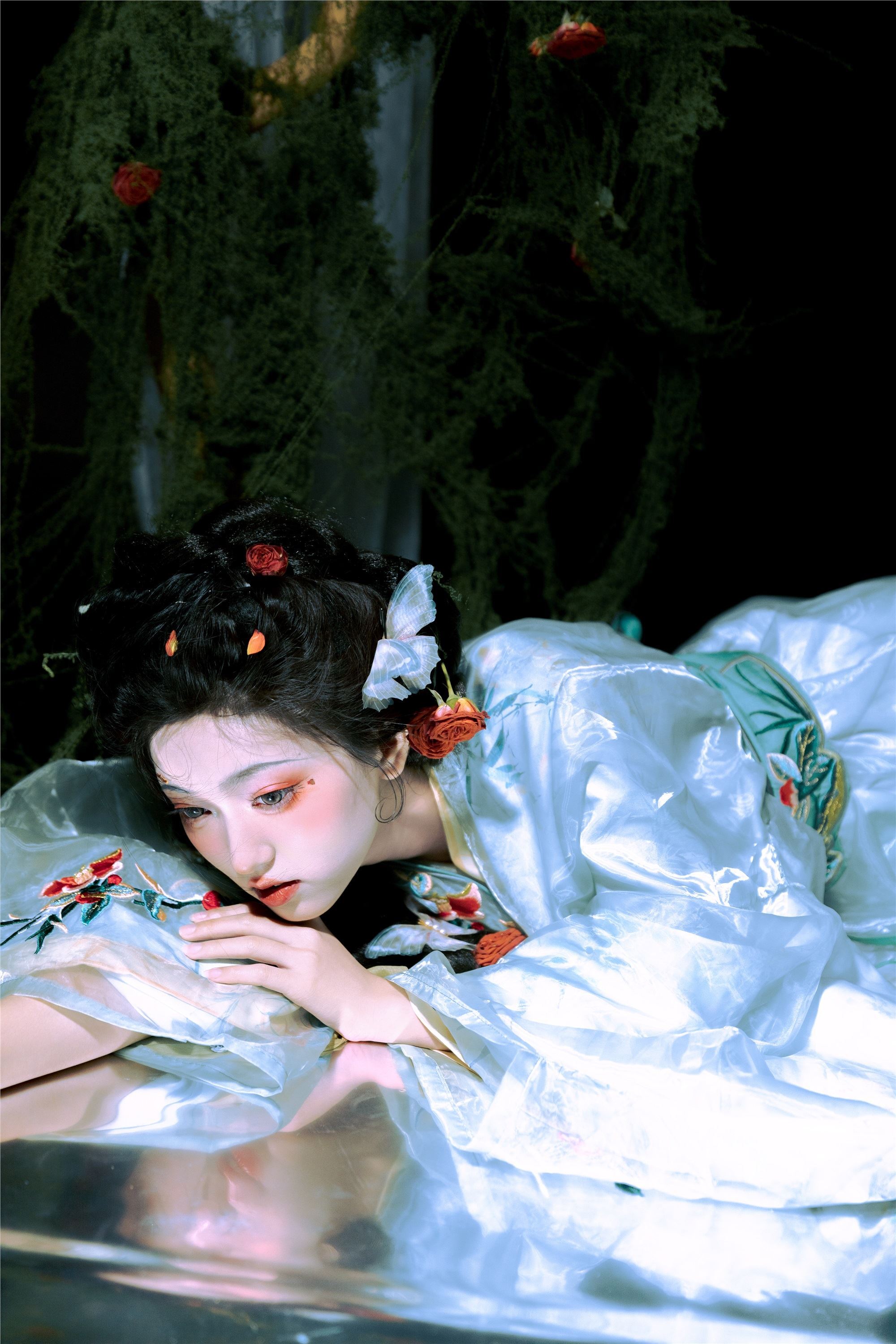 YITUYU艺图语 2025.03.10 茶花语 冷酷王爷